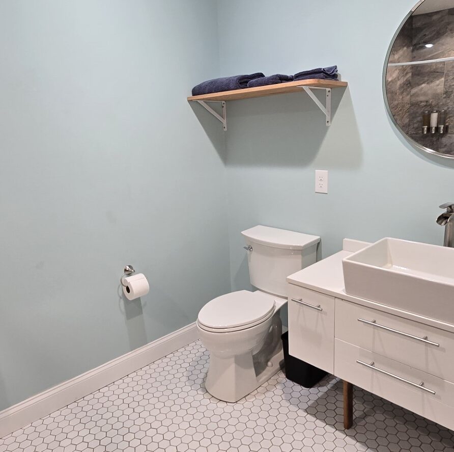 Private bathroom vanity of Suite 4 at the London Guest House